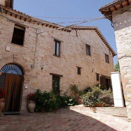 Borgo De' Varano By Hotel I Duchi 카메리아노 외부 사진