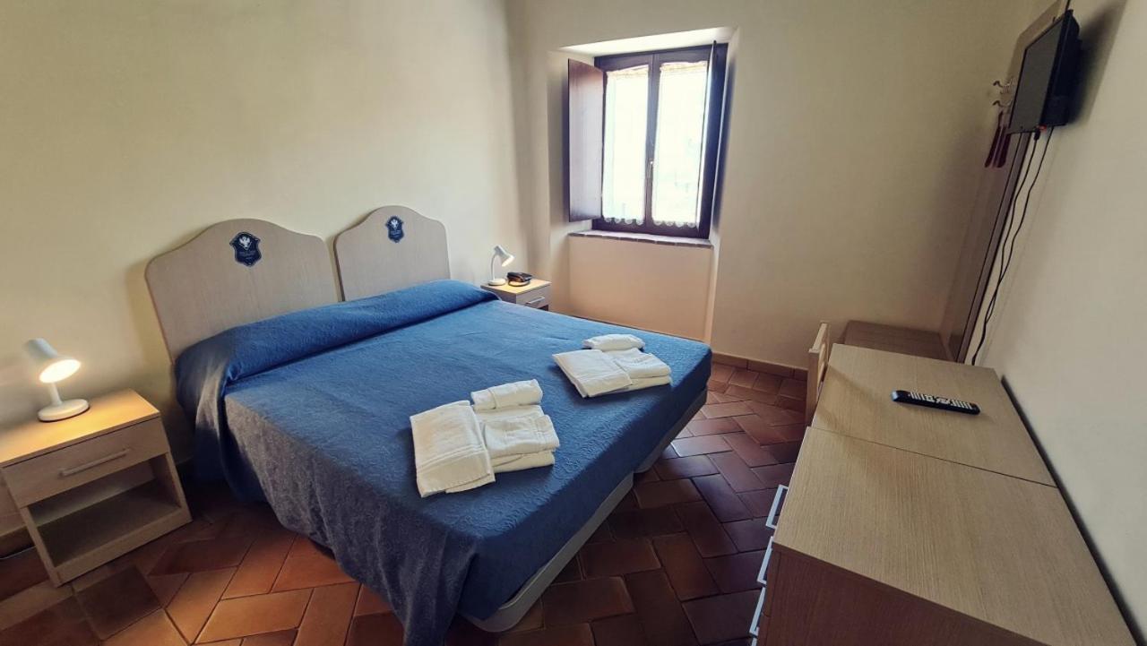 Borgo De' Varano By Hotel I Duchi 카메리아노 외부 사진