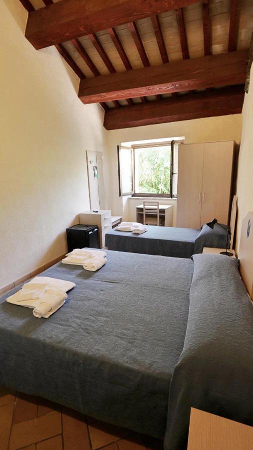Borgo De' Varano By Hotel I Duchi 카메리아노 외부 사진